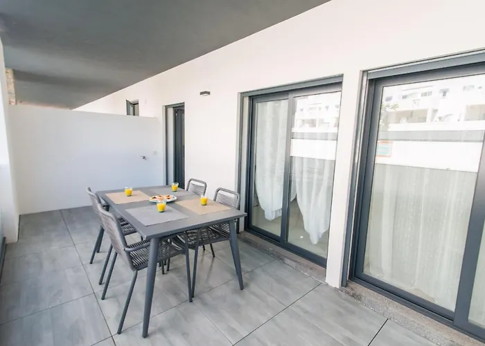 800m From The Boat To Cabanas, With Pool, Terrace, Wifi And Air Con Daire