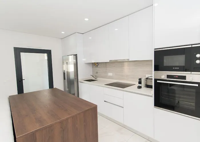 With Pool Terrace 800m To Ferry * Tavira