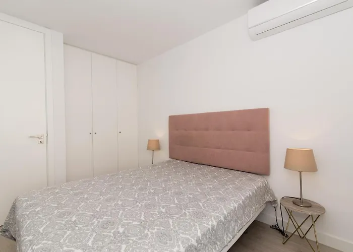 With Pool Terrace 800m To Ferry * Tavira