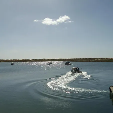 Apartment 800m From The Boat To Cabanas, With Pool, Terrace, Wifi And Aircon